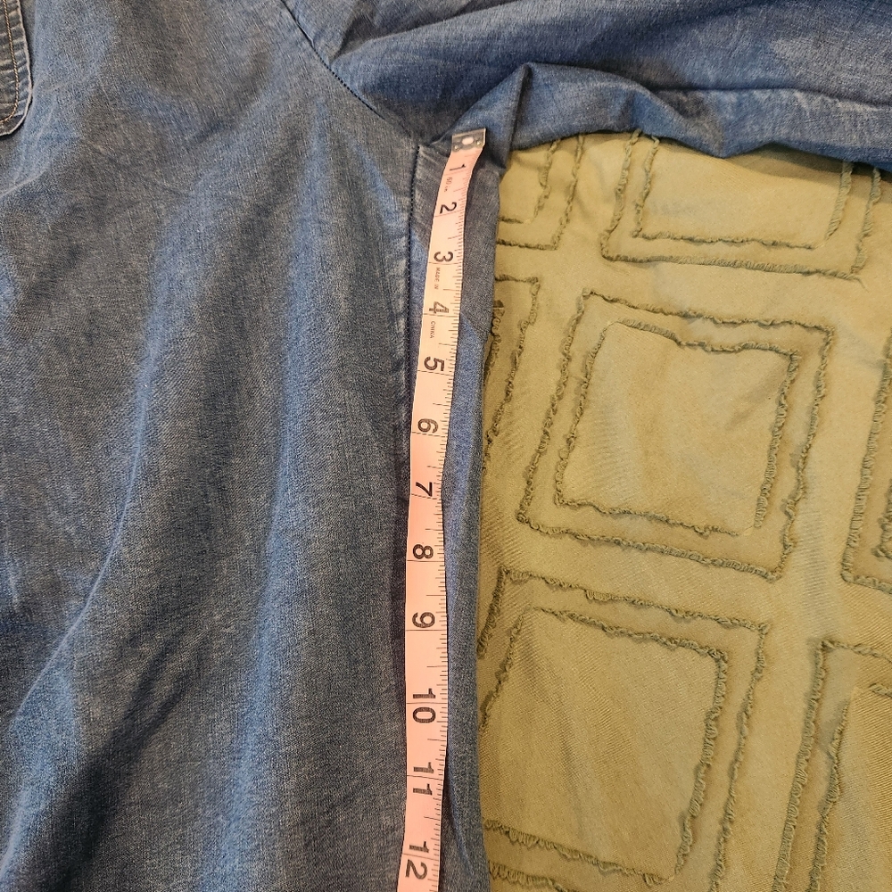 Blush blue jean slweveless jumpsuit. Size XL. Pockets on both sides. - Picture 8 of 11